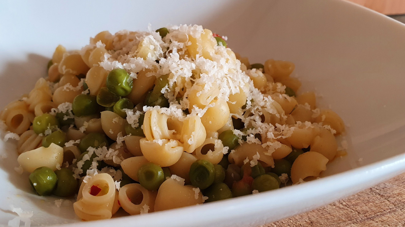 Pasta met erwtjes|Pasta e piselli
