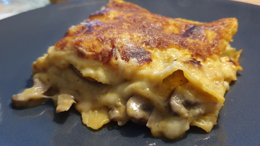 Lasagna met pompoen en bospaddestoelen